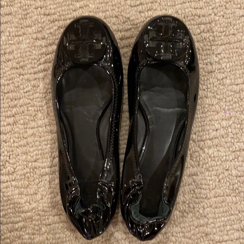 Tory Burch patent leather black flats